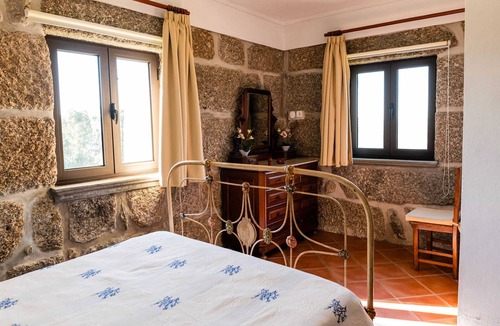 Gloria Villa | Homerez - Villa 13 km away from the beach for 5 ppl. with shared pool at Aveiro