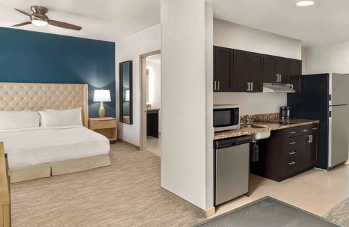Palo Alto Hotel | Homewood Suites by Hilton Palo Alto