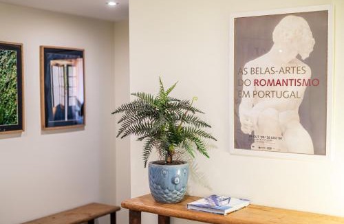 Paco De Arcos House | HomeySuite Bedroom 3 Seahouse