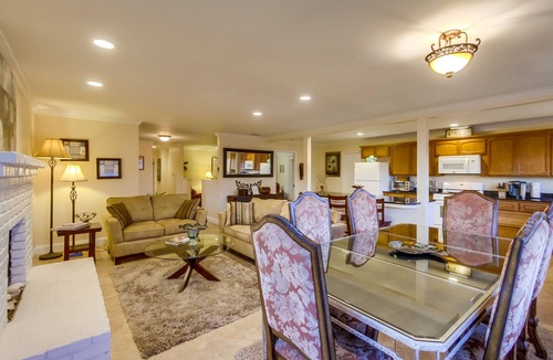 Morro Bay House | Honey! Stop the car! Guests Love US! Christmas is open! Sanctuary, spa, dogs ok