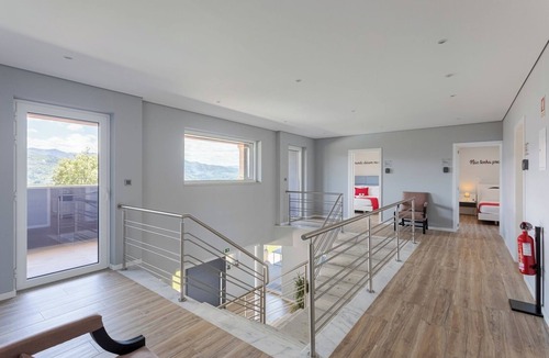 Miguas House | HostWise – Douro View Villa w/10 Suites and Pool