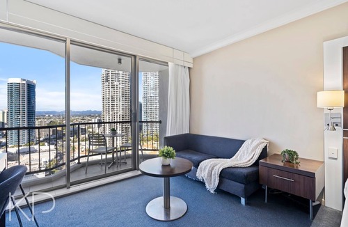 Surfers Paradise Hotel | Hotel Apartments on 22 View Avenue, Surfers Paradise