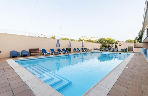 Esmoriz Hotel | Hotel La Fontaine