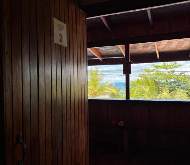 Cocles Hotel | Hotel La Isla Inn