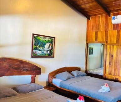 Cocles Hotel | Hotel La Isla Inn