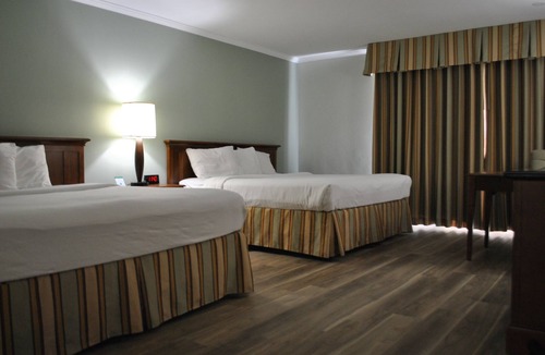 Fresno Hotel | Hotel Piccadilly