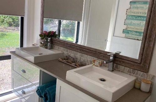Tallai House | House ∙ 4 bedrooms ∙ 9 guests