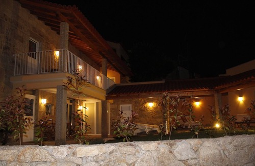 Macieira de Cambra Apartment | House Nininha - Yellow T1