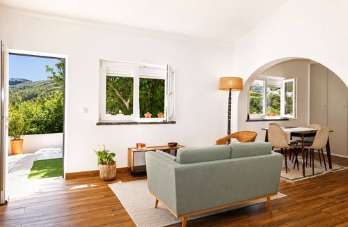 Ericeira House | House with patio - São Lourenço Beach