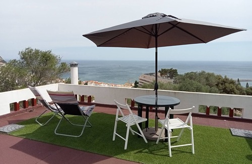 Santiago Cottage | House with sea and castle views