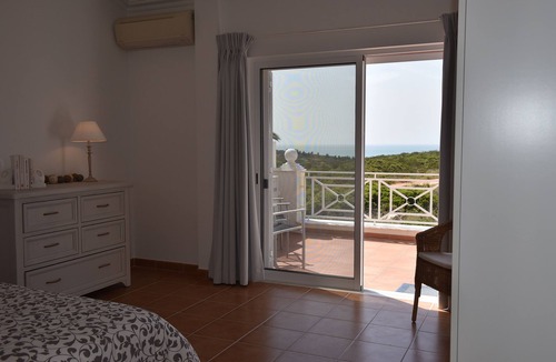 Vila do Bispo House | House with sea view and natural park, private pool .Last minute
