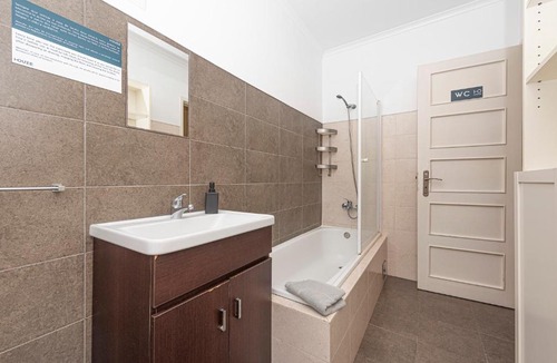 Sao Domingos de Benfica Apartment | HOUZE Laranjeiras Apartment near Zoo