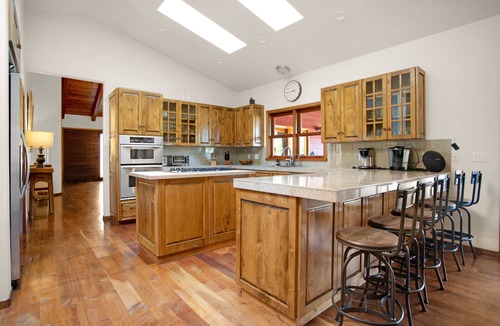 Santa Ynez House | Huge ranch house with pool on 10 acres with vineyards!
