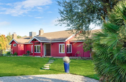 Santa Ynez House | Huge ranch house with pool on 10 acres with vineyards!