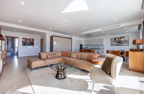 Porto de Mos Apartment | Huge Terrace | Sea View | Direct Access to the Pool