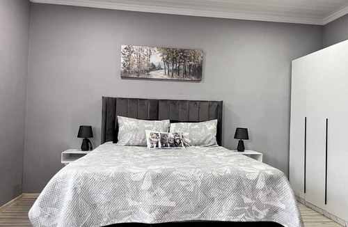 Berea Bed & Breakfast | Human on Ten BnB