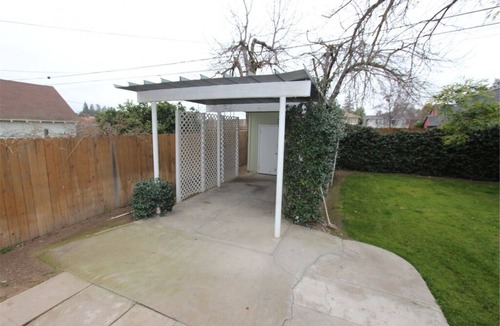 Tower District House | I would welcome everyone to my lovely home in the beautiful tower district area