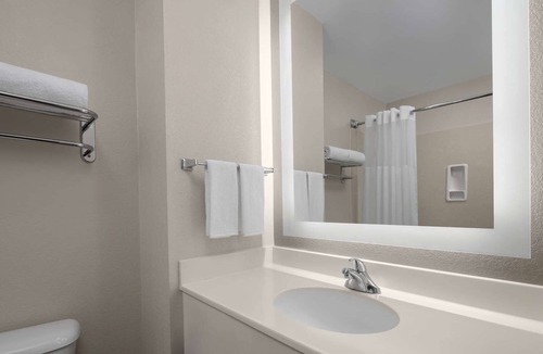 East Roseville Parkway Hotel | Ideal Suite Perfect for Extended Stays, Families, & Business Travelers!