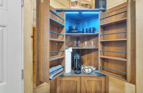 Julian House | Immerse in Julian | Cozy Cabin w/Fireplace & Deck