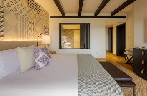 Tor Hotel | Immersive Nature Stay at Viceroy Ombria Algarve | Serene & Exclusive Locatio