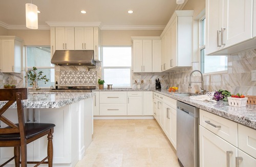 Temecula House | Incredible Estate w/Panoramic Views & Bocce Ball Court! | Malbec by AvantStay