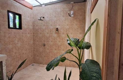 Chiguata Cabin | Independent Cabin for 4 Guests – Casa Tucán Tranquilo, Gandoca