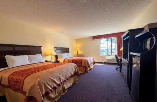 Lompoc Hotel | Inn of Lompoc