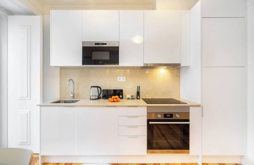 Mouraria Apartment | Intendente Modern 1-Bed | Top Location | Lift & AC