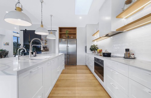 Gold Coast House | Island Lux - A Golfers Paradise