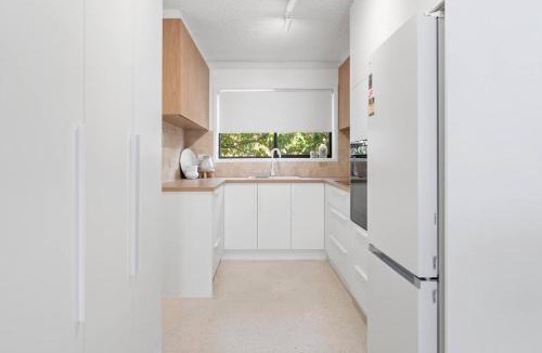 Labrador Apartment | 'Island Villa' Boho-Coastal Escape by the Waterfront