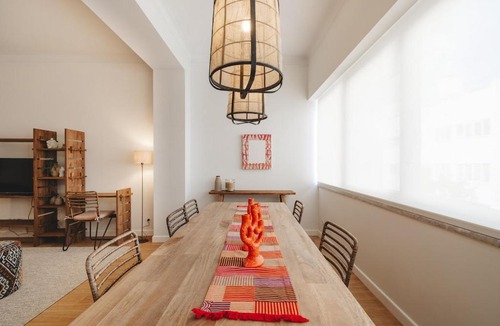 Santo Condestavel Apartment | Jardim da Parada