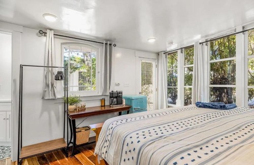 Santa Barbara House | Jennifer's Cottage Room | Chosen Beach Collection