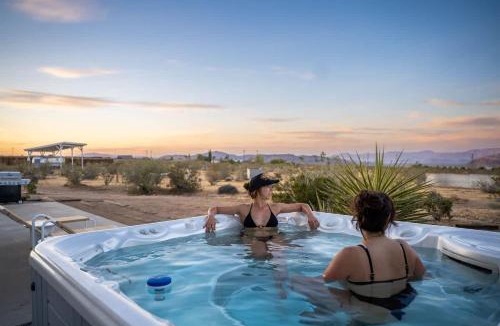 Landers House | Jiro West - Private Pool & Stargazing Retreat