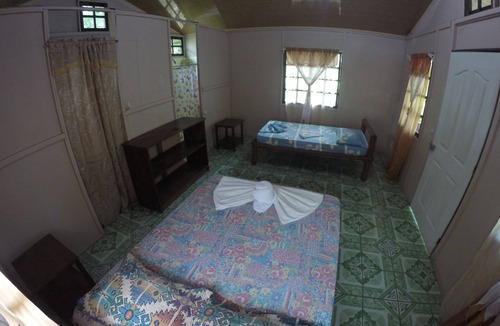 Drake Bay Bed & Breakfast | Jonny's cabins drake day