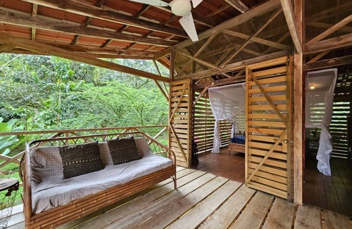 Uvita Cottage | Jungle life casita & private waterfall in Uvita!