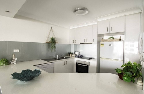 Burleigh Heads Apartment | Key Largo Apartments