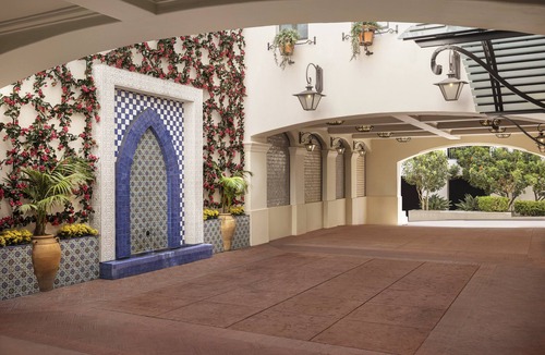 Historic Downtown Santa Barbara Hotel | Kimpton Canary Hotel by IHG