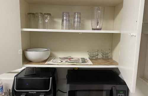 San Carlos House | King bed,Free Coffee & Hi-speed wifi Secure Off Street Parking