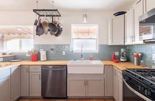 Twentynine Palms House | King Bed Villa with Hot Tub + Killer Views