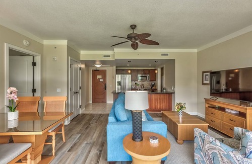 Honokowai Condo | KLVR presents*Honua Kai* H208*2nd floor*QUIET area
