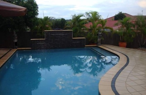 Robina House | Kooroora House -Spa Bath-Pool- Billard Table