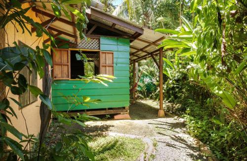 Puerto Viejo de Talamanca Cabin | La Casa de Rolando