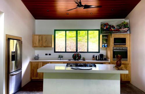 Ciudad Cortes Villa | La Casa Mokarran