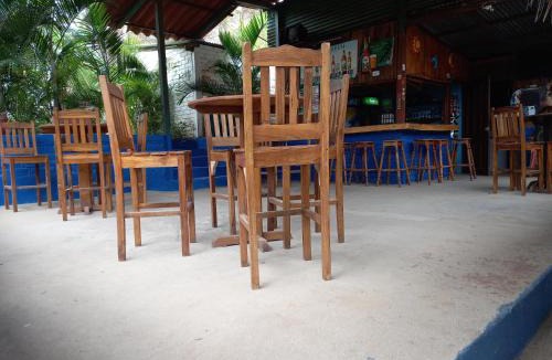 El Gigante House | La Cascada Hostel & Restaurant