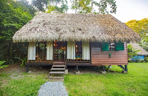 Cocles House | La Casita- Authentic Caribbean House steps to Cocles Beach
