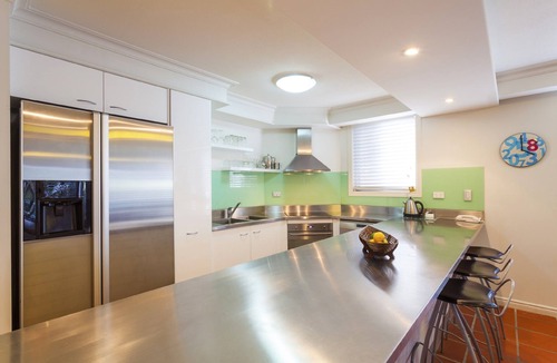 Broadbeach Apartment | La Grande Apartments Broadbeach