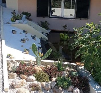 Arganil Bed & Breakfast | La maison du bonheur