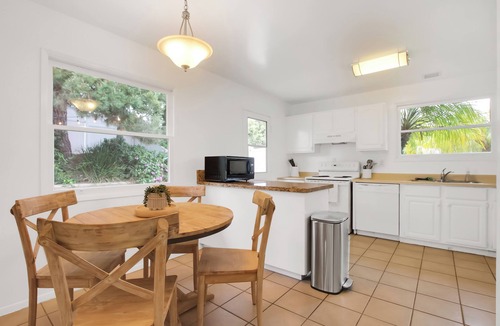 East Mesa House | La Mesa Retreat SB - 4-Bed Home Near The Beach