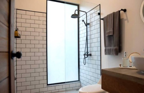 Puerto Viejo de Talamanca Hotel | La Prometida Hotel - King Suite, Medina