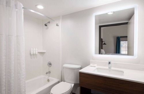 Rancho Penasquitos Hotel | La Quinta Inn by Wyndham San Diego - Miramar